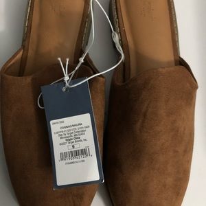 Universal Threads size 9 cognac mules. NWT.
